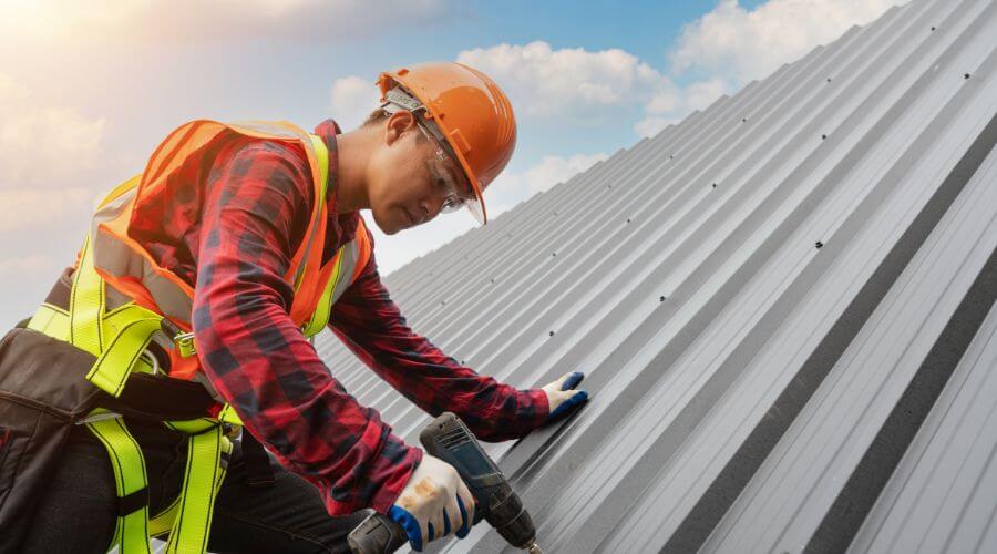 GAF certified roofer in Beeler, KS